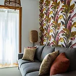 Апартаменты Casa Ribeiro - Tropical Назаре